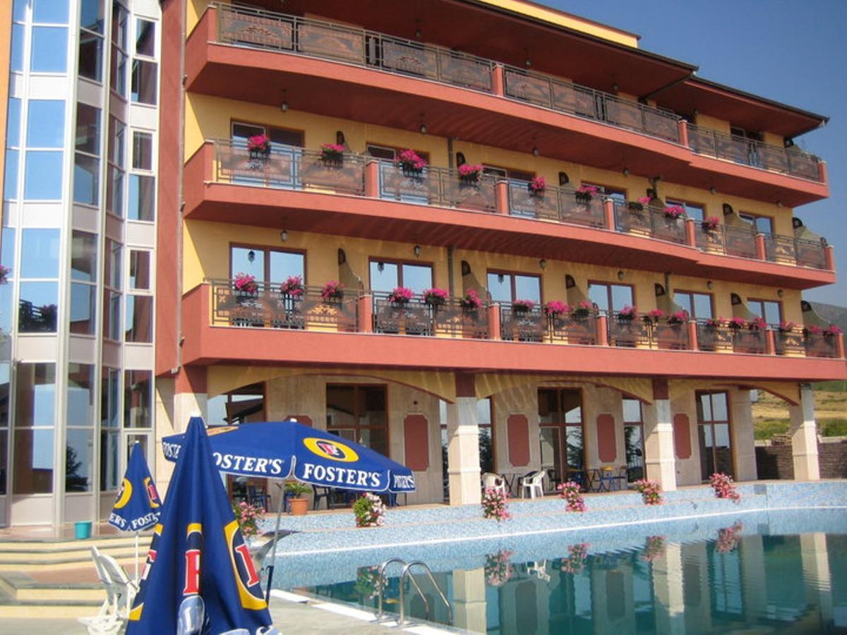 Hotel Lyhnidas Udenisht Eksteriør billede