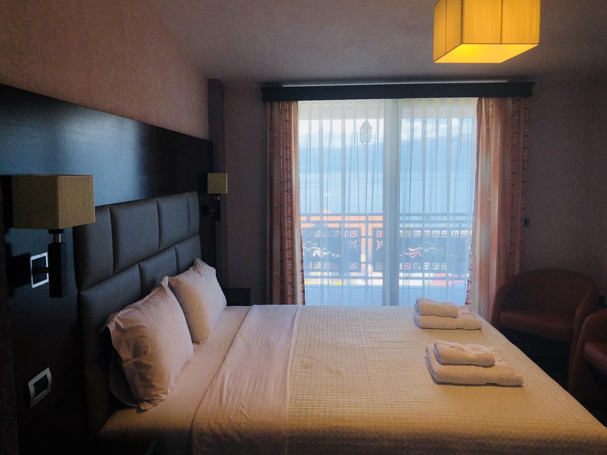 Hotel Lyhnidas Udenisht Eksteriør billede